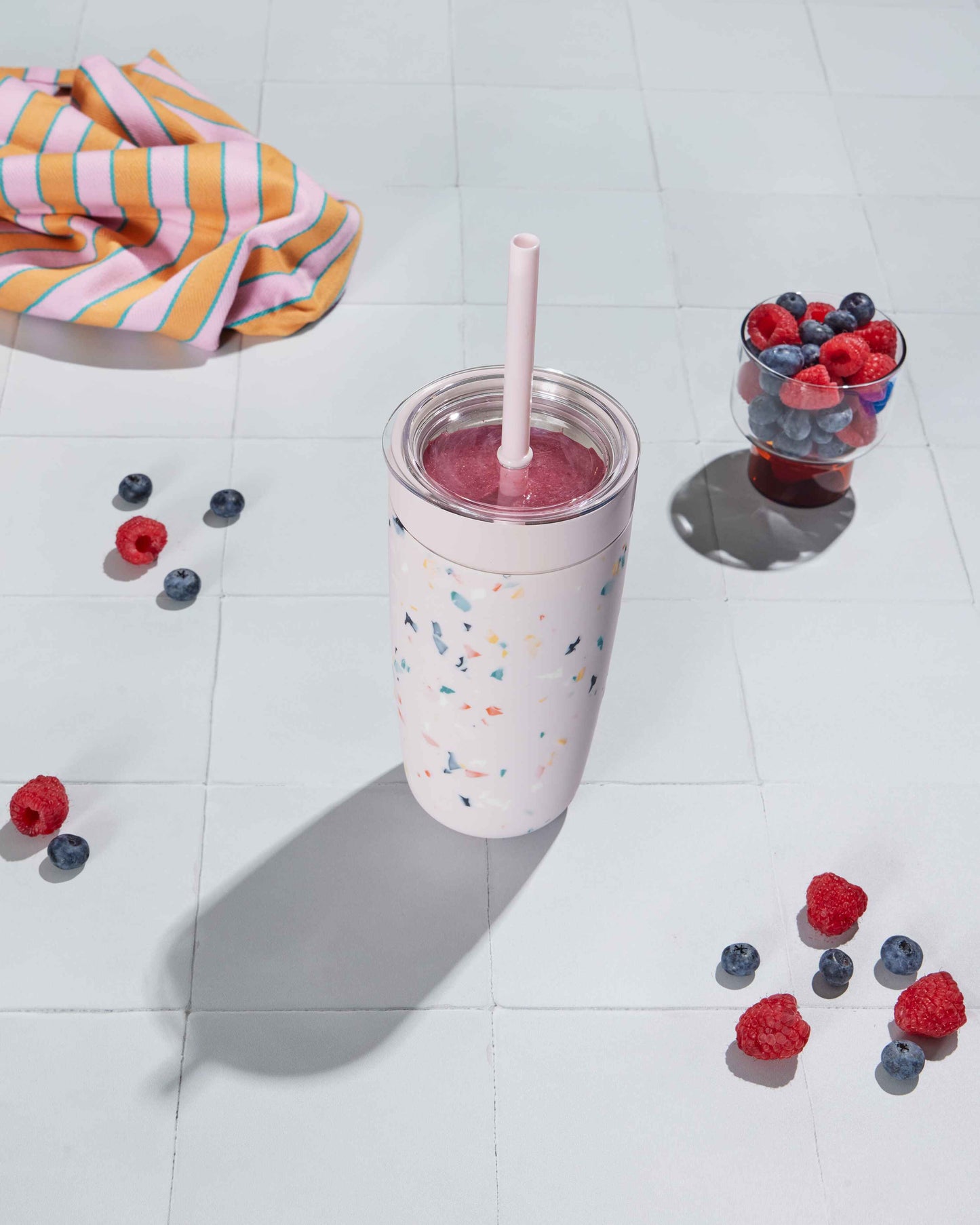 Insulated Tumbler With Straw Lid